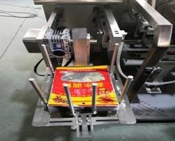 دستگاه بسته بندی کیسه ای از پیش ساخته شامپو مایع گوجه فرنگی پرکننده آب بندی آب بندی